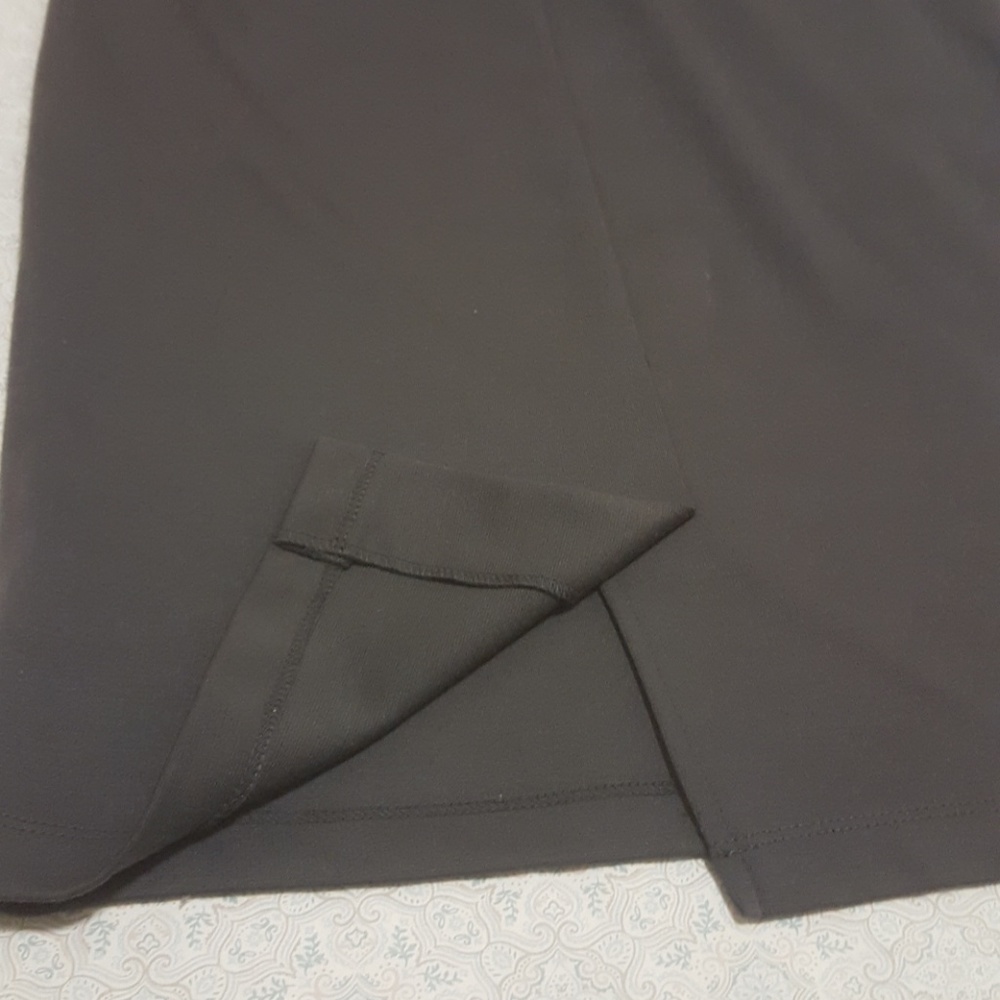 Skirt - Picture 2 of 2